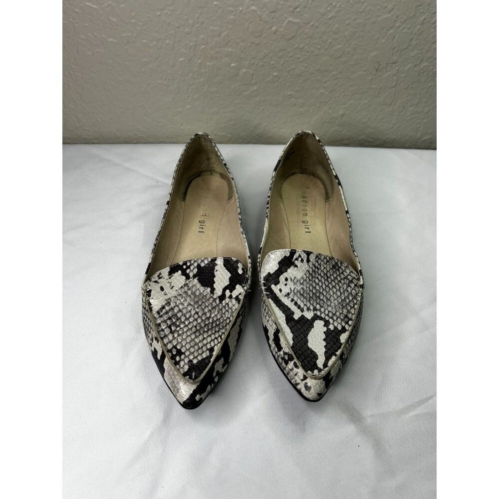 Madden Girl Flats Women Size 7 Snakeskin Slip On Pointed Toe Casual Work Shoes - Picture 2 of 10